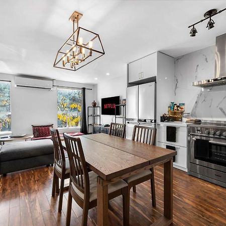 Amazing Fully Renovated Apartment On Queen St. Toronto Exterior photo